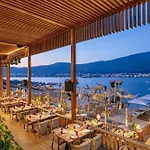 Titanic Luxury Collection Bodrum 5* غوفرجينليك