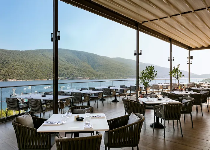 Resort Titanic Luxury Collection Bodrum Guvercinlik (Bodrum)