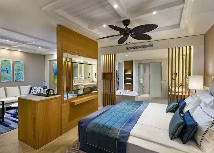 Titanic Luxury Collection Bodrum Resort