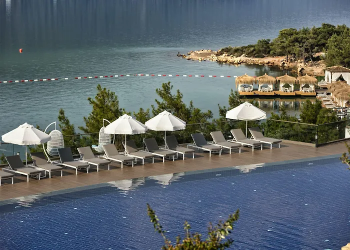 Resort Titanic Luxury Collection Bodrum 5*