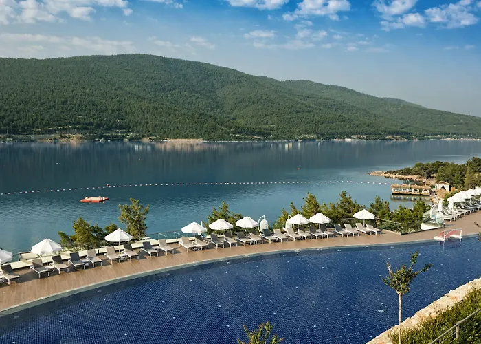 Titanic Luxury Collection Bodrum Resort