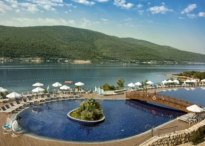 Titanic Luxury Collection Bodrum