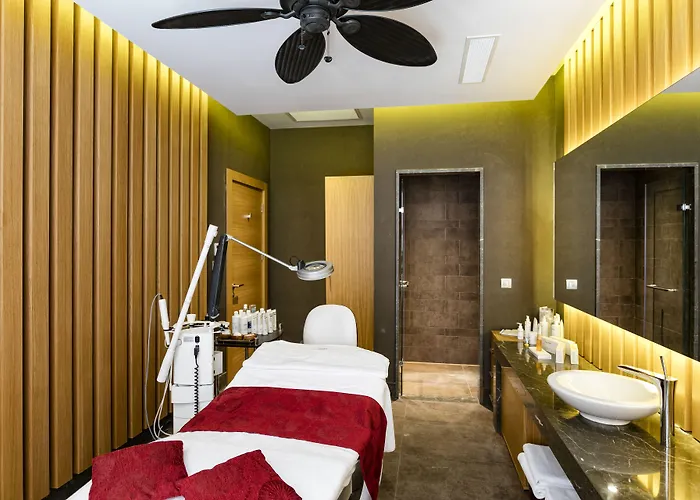 Titanic Luxury Collection Bodrum Resort 5*