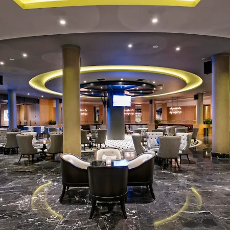 Titanic Luxury Collection Bodrum אתר נופש