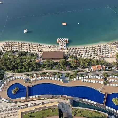 타이타닉 디럭스 보드룸 Guvercinlik (Bodrum)