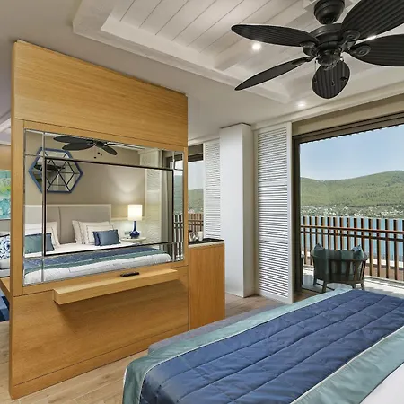 Titanic Luxury Collection Bodrum Resort 5*
