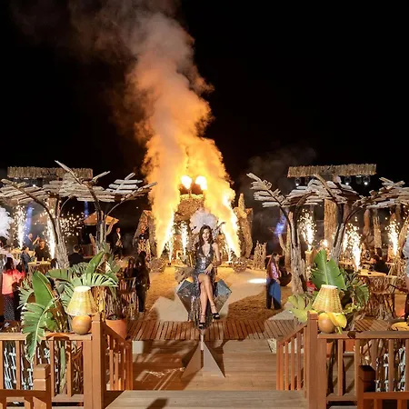 Курортный комплекс Titanic Luxury Collection Bodrum 5*