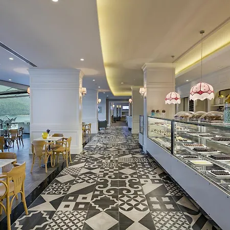 Titanic Luxury Collection Bodrum Üdülőközpont