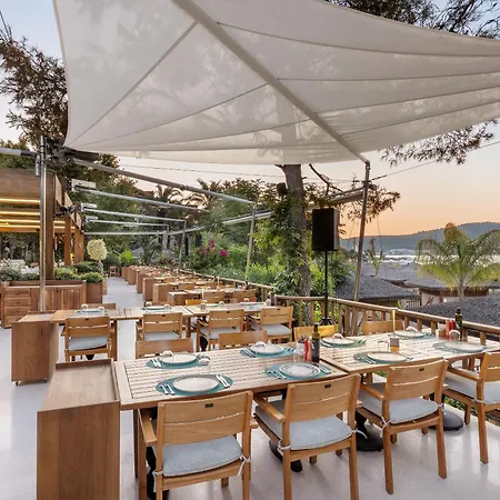 Titanic Luxury Collection Bodrum Курортный комплекс Гюверджинлик
