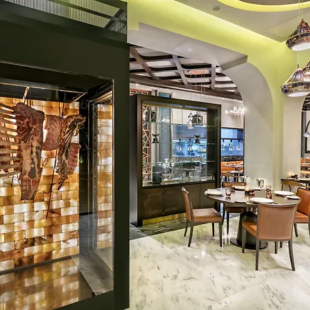 Titanic Luxury Collection Bodrum