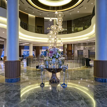 Курортный комплекс Titanic Luxury Collection Bodrum 5*