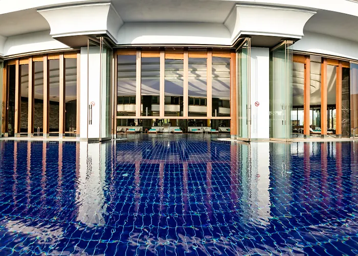 Titanic Luxury Collection Bodrum Rezort 5*