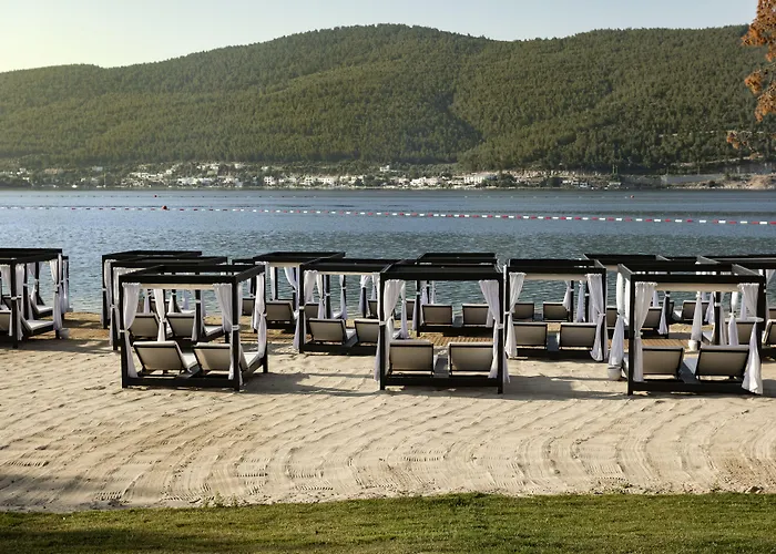 Titanic Luxury Collection Bodrum Курортный комплекс 5*